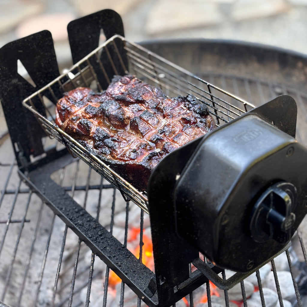 Meat grilling in a ROTO-Q 360 F
