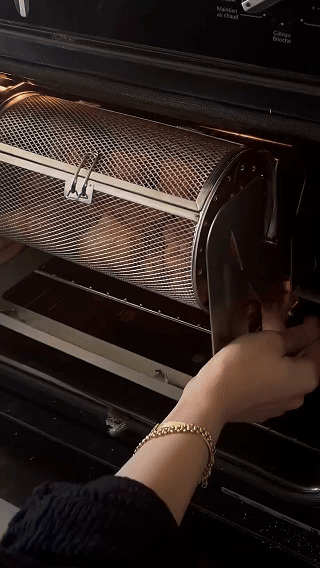 Roto-Q 360 cordless rotisserie, for oven, grill, safe to use anywhere.